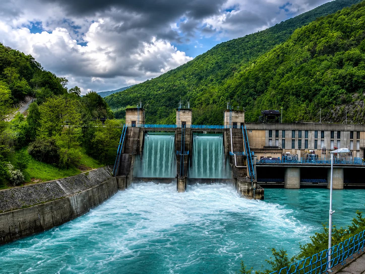 Pakistan's Major Hydropower Projects Have Ballooned in Cost