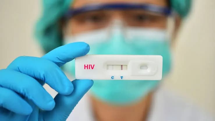 Major HIV Outbreaks in Sindh Infect Hundreds of Children