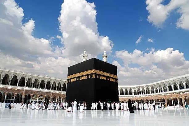Pakistan Unveils First-Ever Four-Year Hajj Policy With Full Digital Overhaul