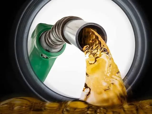 Pakistan Fuel Prices Rise Again on July 31 — Petrol Rs336.15, Diesel Rs393.04