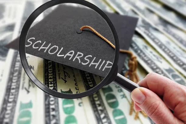 Pakistan Eyes Scholarship Gateway to 250+ US Universities for Deserving Students