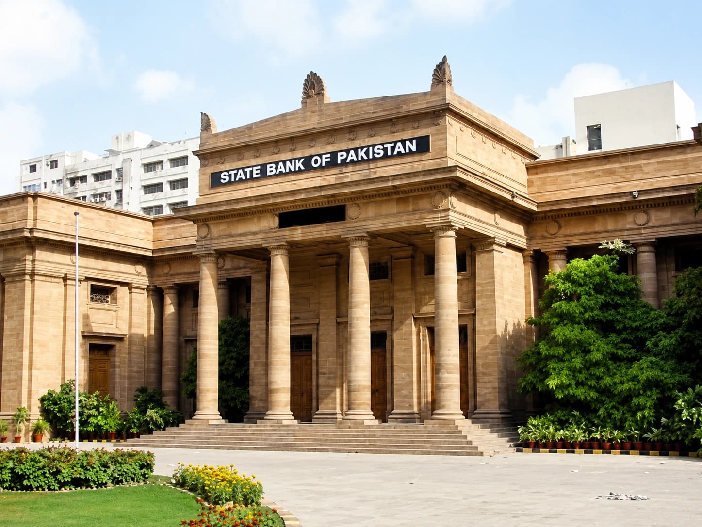SBP Ends Deposit Rate Guarantee, Banks Eye Billions in Extra Profits