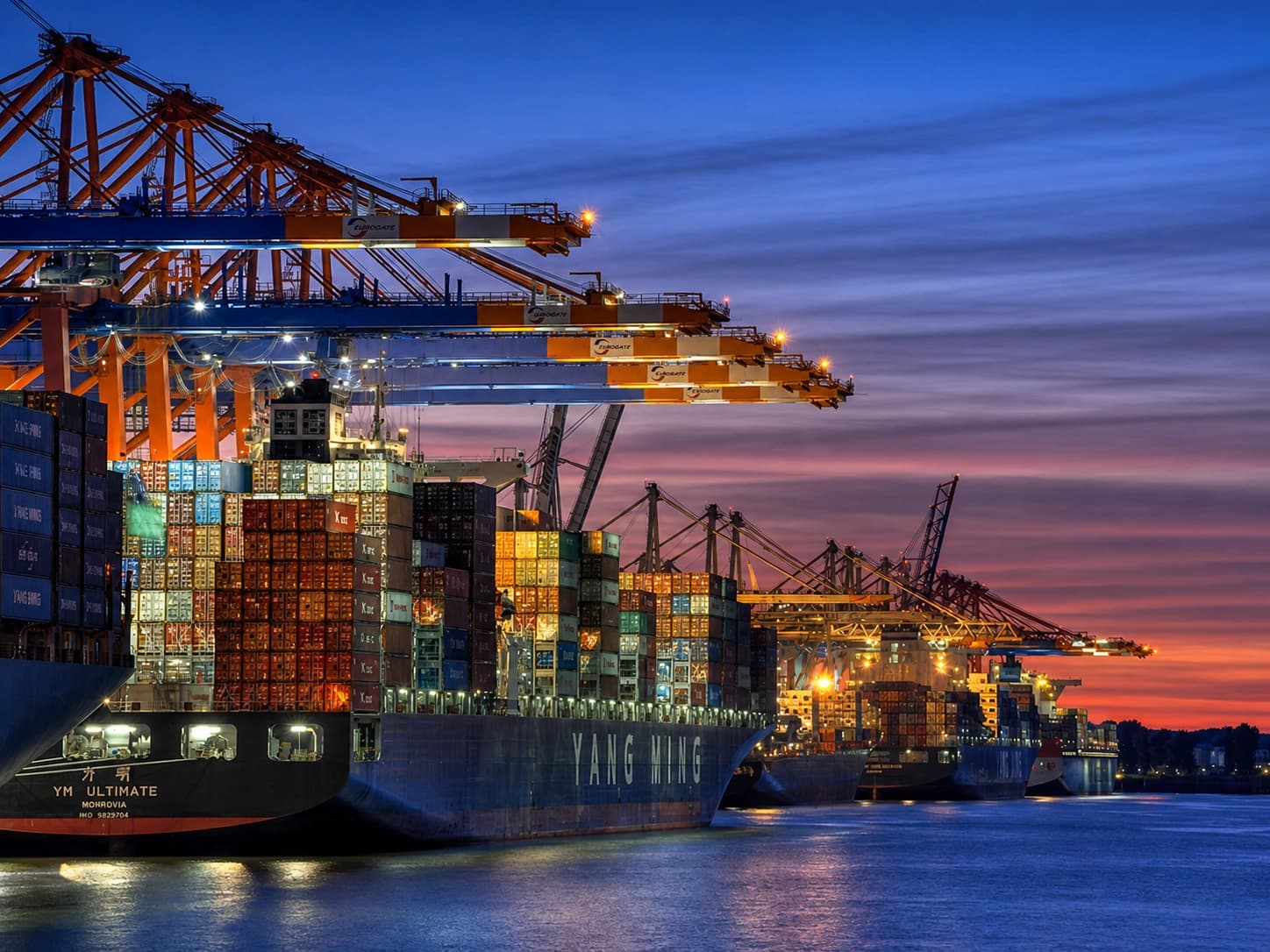 Pakistan Trade Deficit Jumps as Import Bill Climbs Rapidly