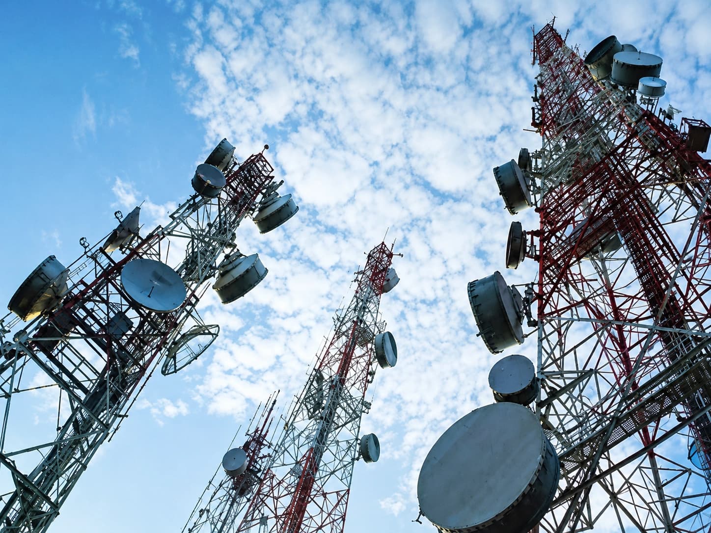IT Ministry Denies Telecom Bill Allows Private Land Acquisition After Social Media Backlash