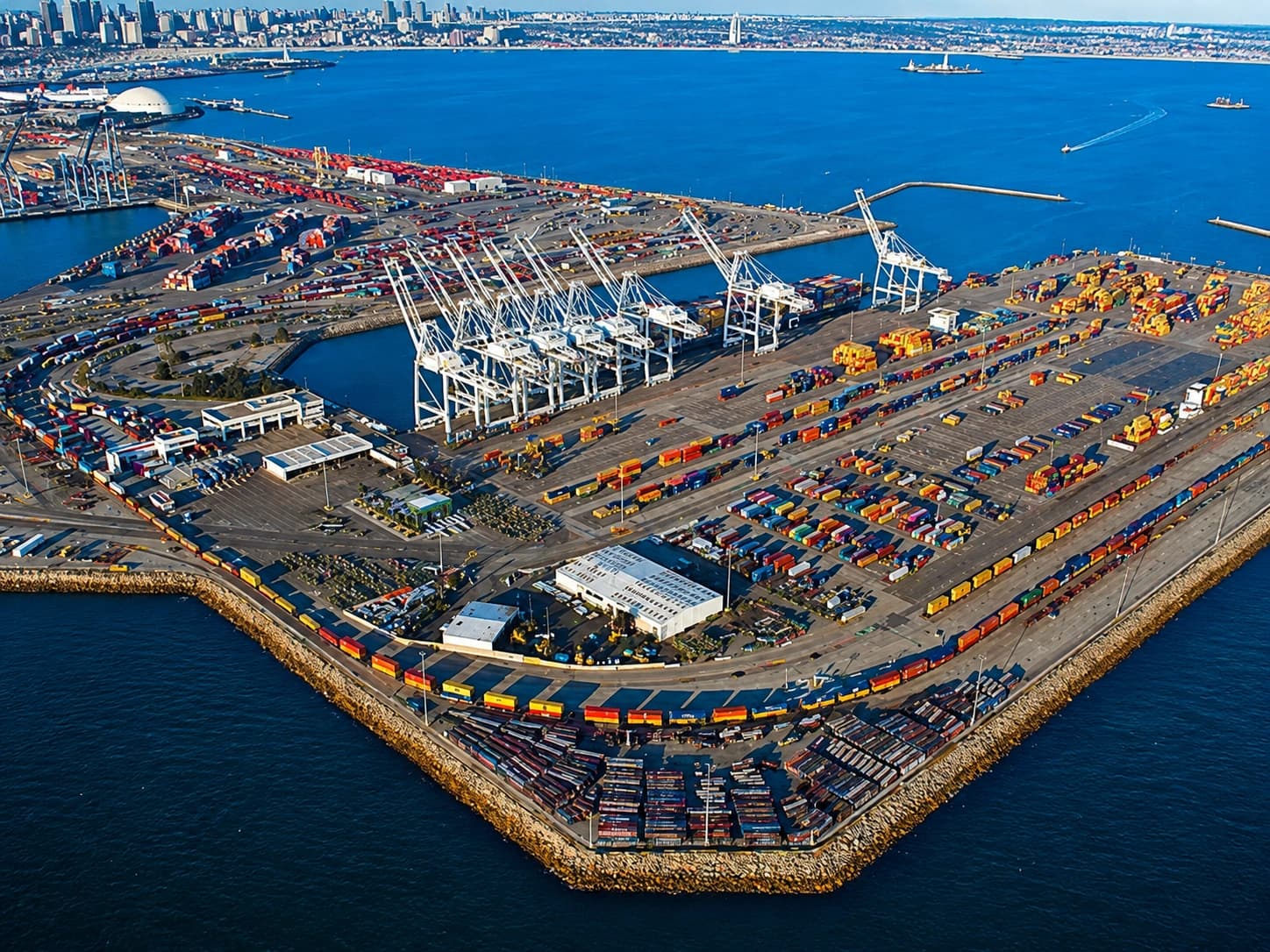 Gwadar Port Completes First International Ship-to-Ship Bunkering Operation