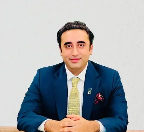 Bilawal to Launch Sindh Youth Card With Scholarships, Loans and More