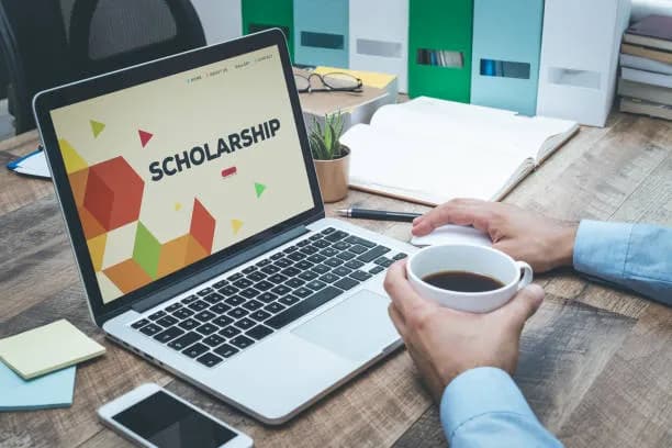 Pakistani Students Get Major Scholarship Opportunities in UK, Switzerland and Bangladesh