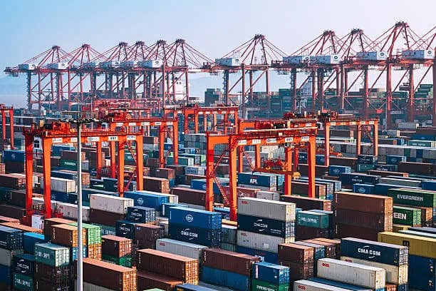 Exports Up 10.8%, Yet Pakistan Trade Deficit Runs $117m Daily