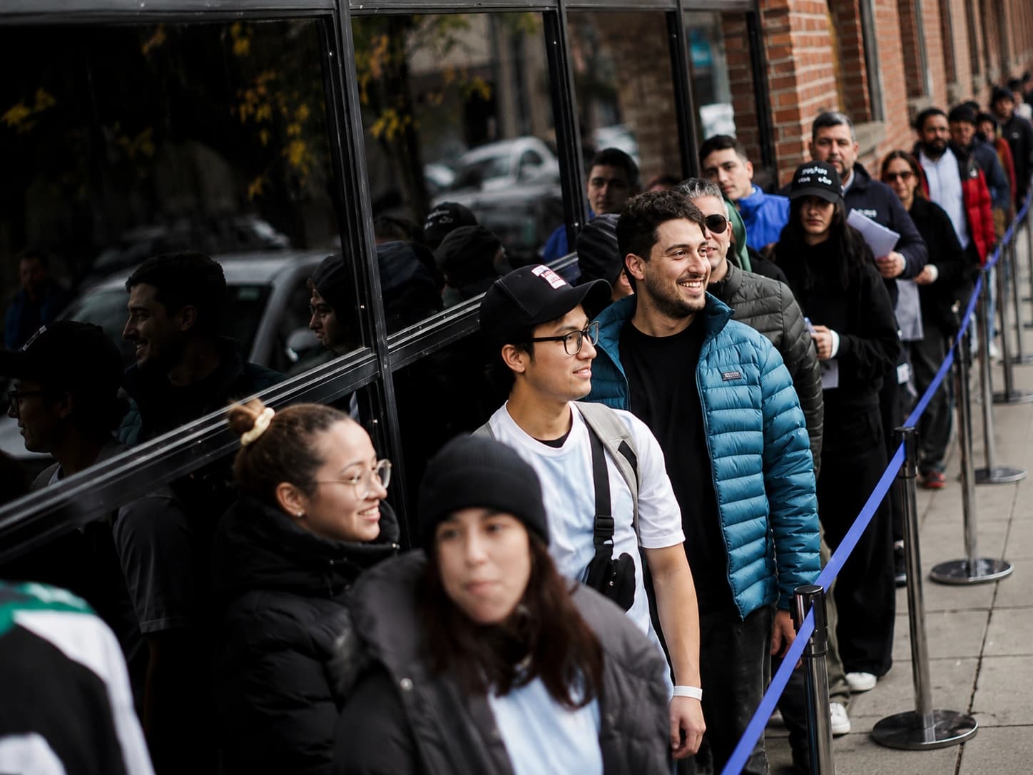 High World Cup Costs Keep Fans Away, Hurting US Hotels and Airlines