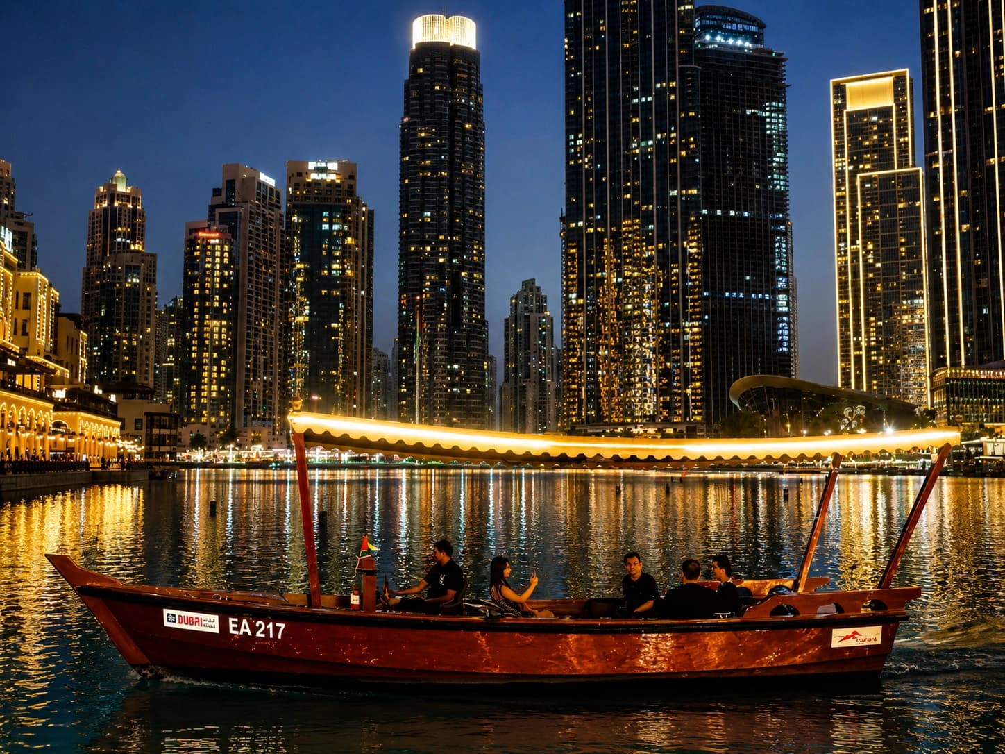 Dubai Luxury Hotels Cut Prices as Regional Conflict Hits Travel Demand