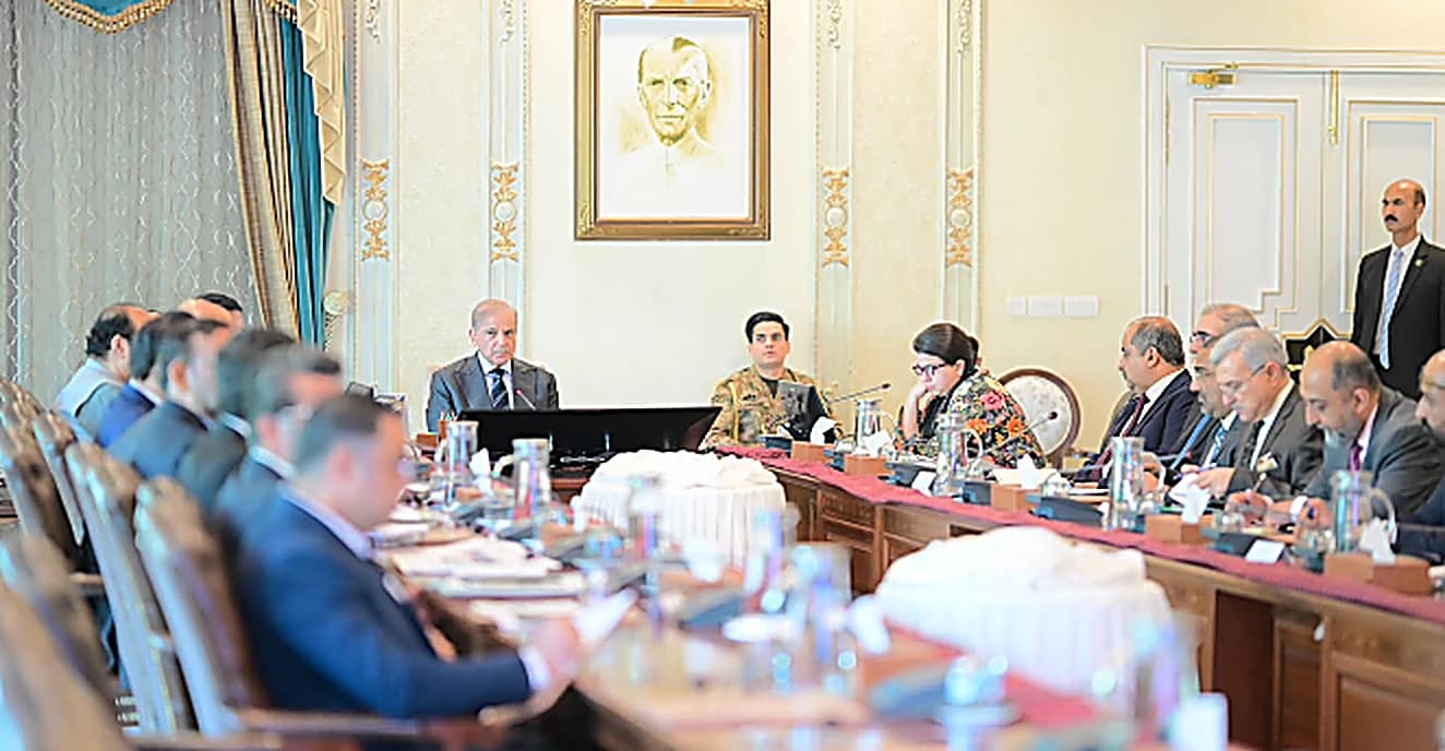 61% Students Fail National IT Test, PM Demands Education Overhaul
