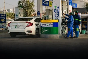 Petrol price increase in Pakistan expected as global energy prices surge amid Middle East tensions