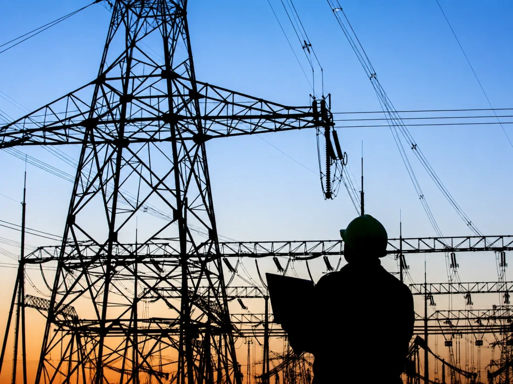 electricity bills tax Pakistan Rs700 billion power distribution companies LESCO MEPCO FESCO consumer burden FY25