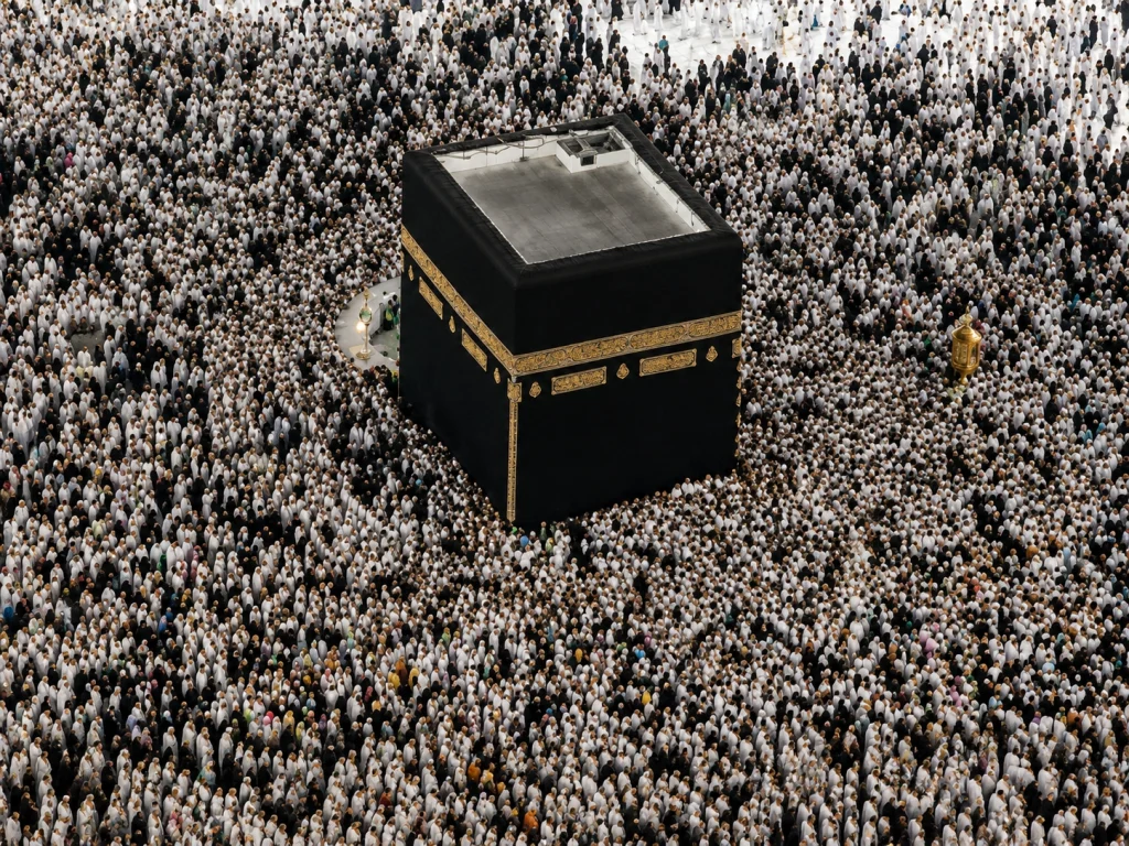 Saudi Arabia Hajj preparations 2026 showing 22000 deployed staff 88000 waste management units and smart technology systems across Mecca and Medina holy sites