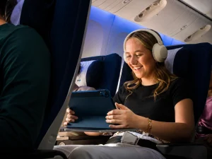 Starlink Wi-Fi Services in Flights offering passengers free 500Mbps internet inflight calls streaming and gaming across all routes globally