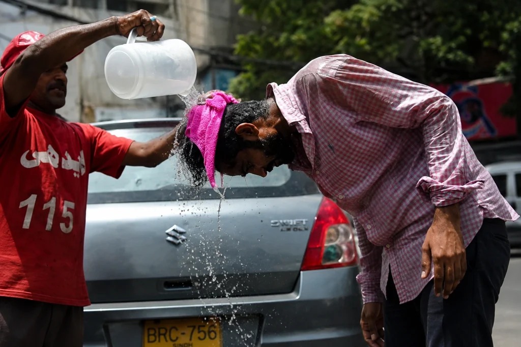 Sindh heatwave warning issued as PMD forecasts temperatures nearing 50°C across multiple districts in Pakistan