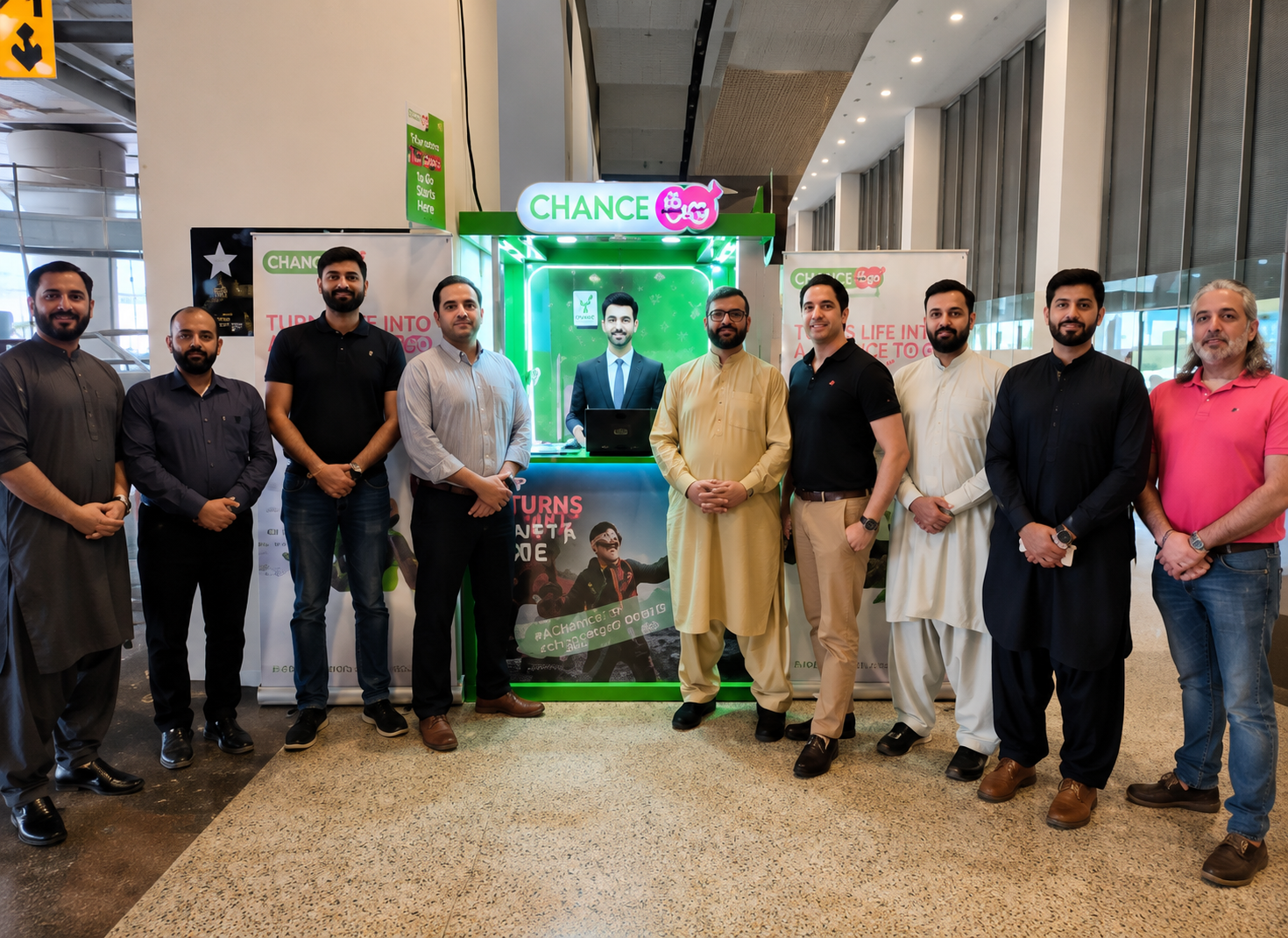 Zong 5G Karachi Airport customer facilitation desk launching at Jinnah International Airport in June 2026 in partnership with Pakistan Airports Authority offering SIM activation high-speed data and real-time customer support to travellers.