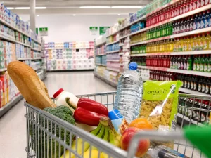 Pakistan’s Weekly Inflation Rises 0.46% as Tomato Prices Jump 16.65% Weekly SPI inflation in Pakistan for the week ended June 18 2026 showing a 0.46 percent rise driven by tomato prices up 16.65 percent
