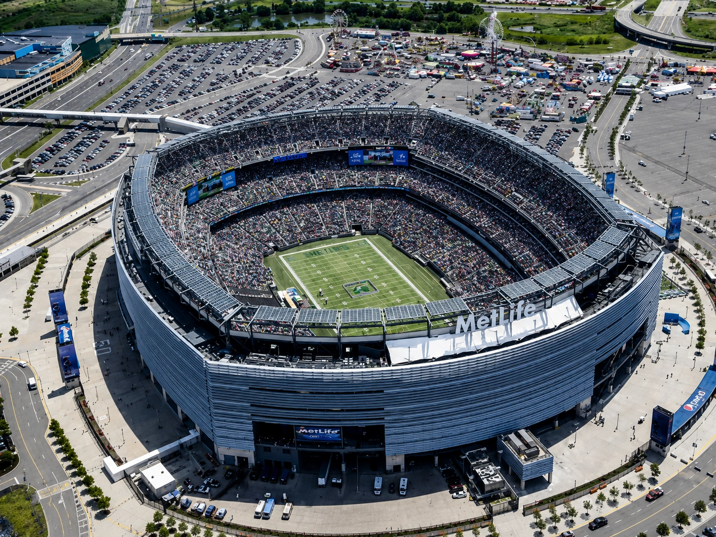 FIFA reusable bottle ban World Cup 2026 — stadium entrance sign prohibiting reusable water bottles citing safety concerns at FIFA World Cup venues in US Canada Mexico