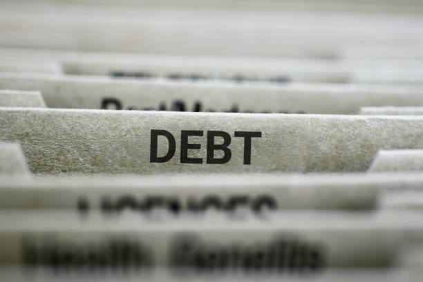 Pakistan federal debt reaches Rs82 trillion as the Auditor General flags a Rs1.83 trillion budgeting blunder, raising fresh concerns over debt management and fiscal oversight.